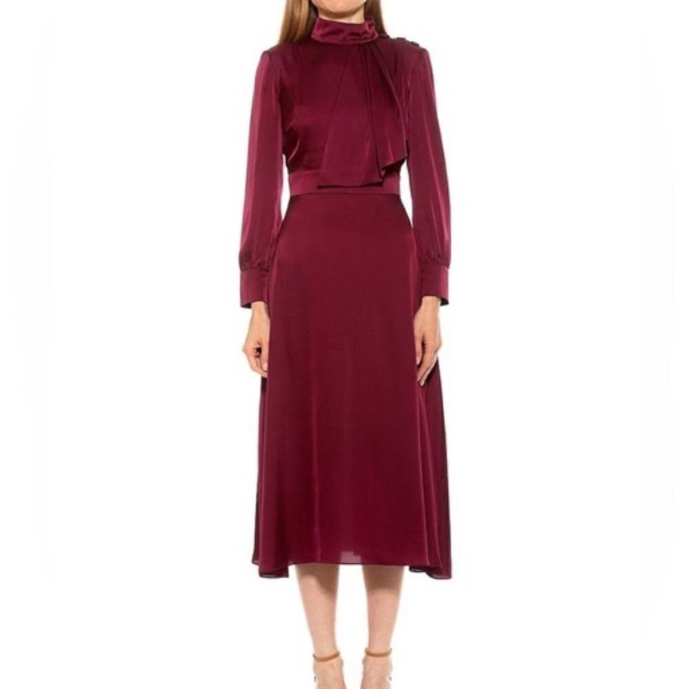NEW Alexia Admor Brooklyn Mock Neck Satin Midi Dress in Size 8